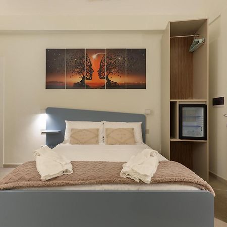 Liberty Barocco Hotel Lecce Bagian luar foto