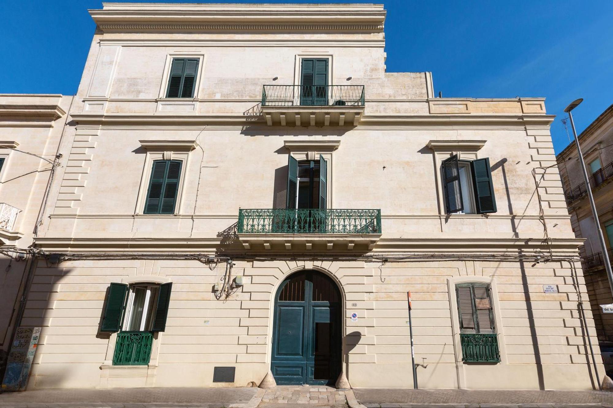 Liberty Barocco Hotel Lecce Bagian luar foto