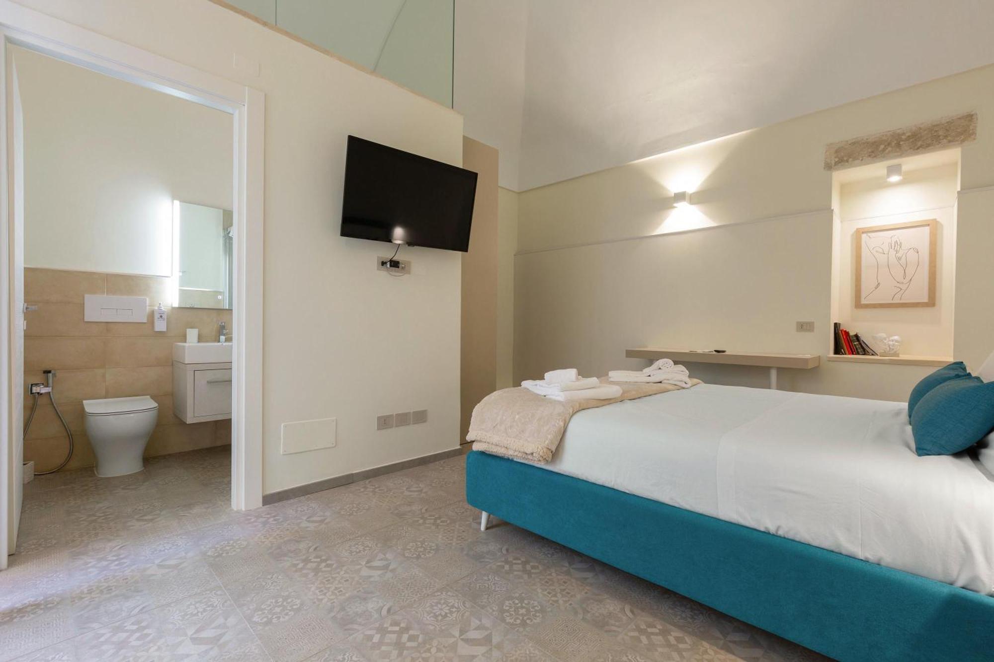 Liberty Barocco Hotel Lecce Bagian luar foto