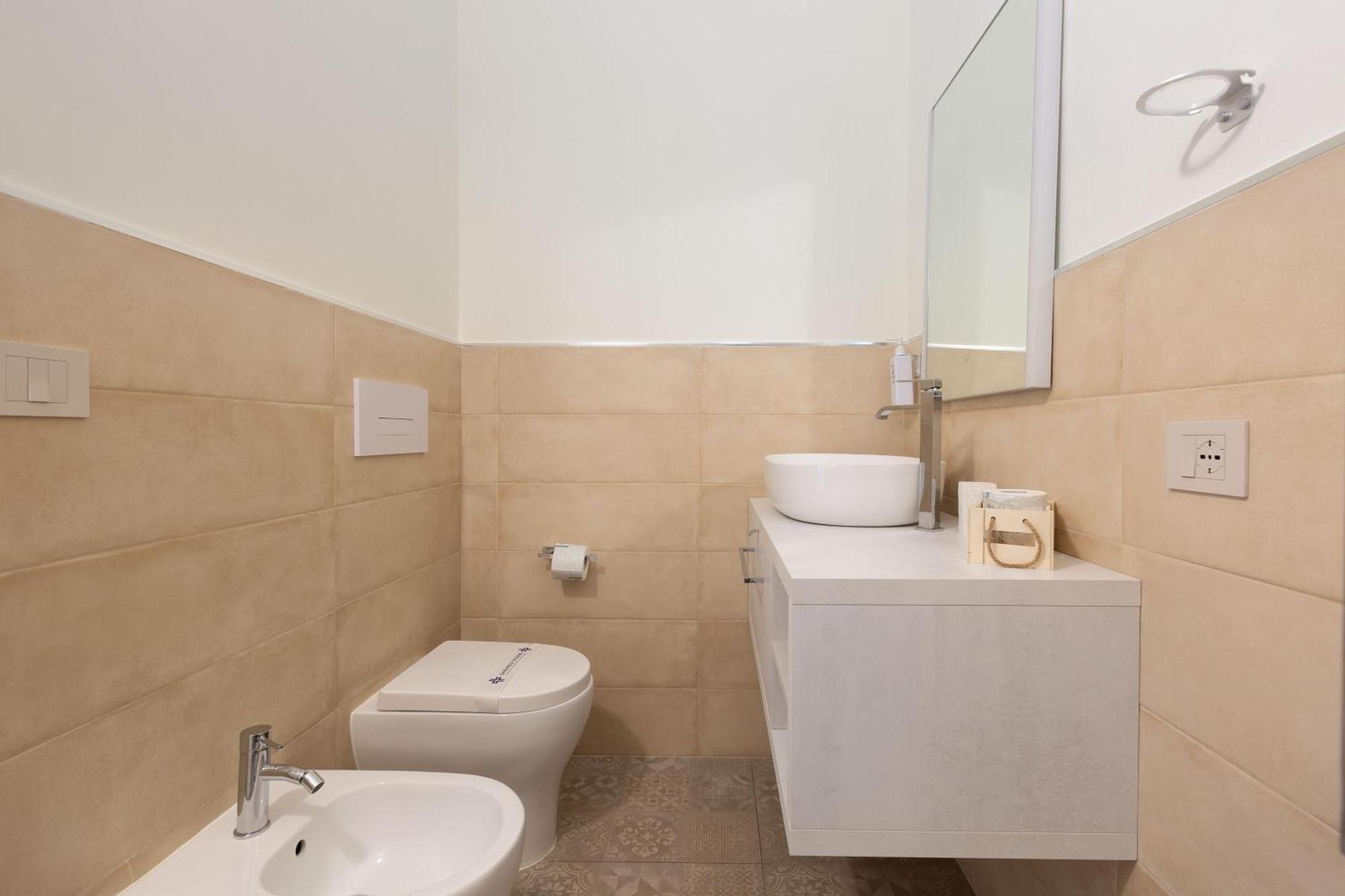 Liberty Barocco Hotel Lecce Bagian luar foto