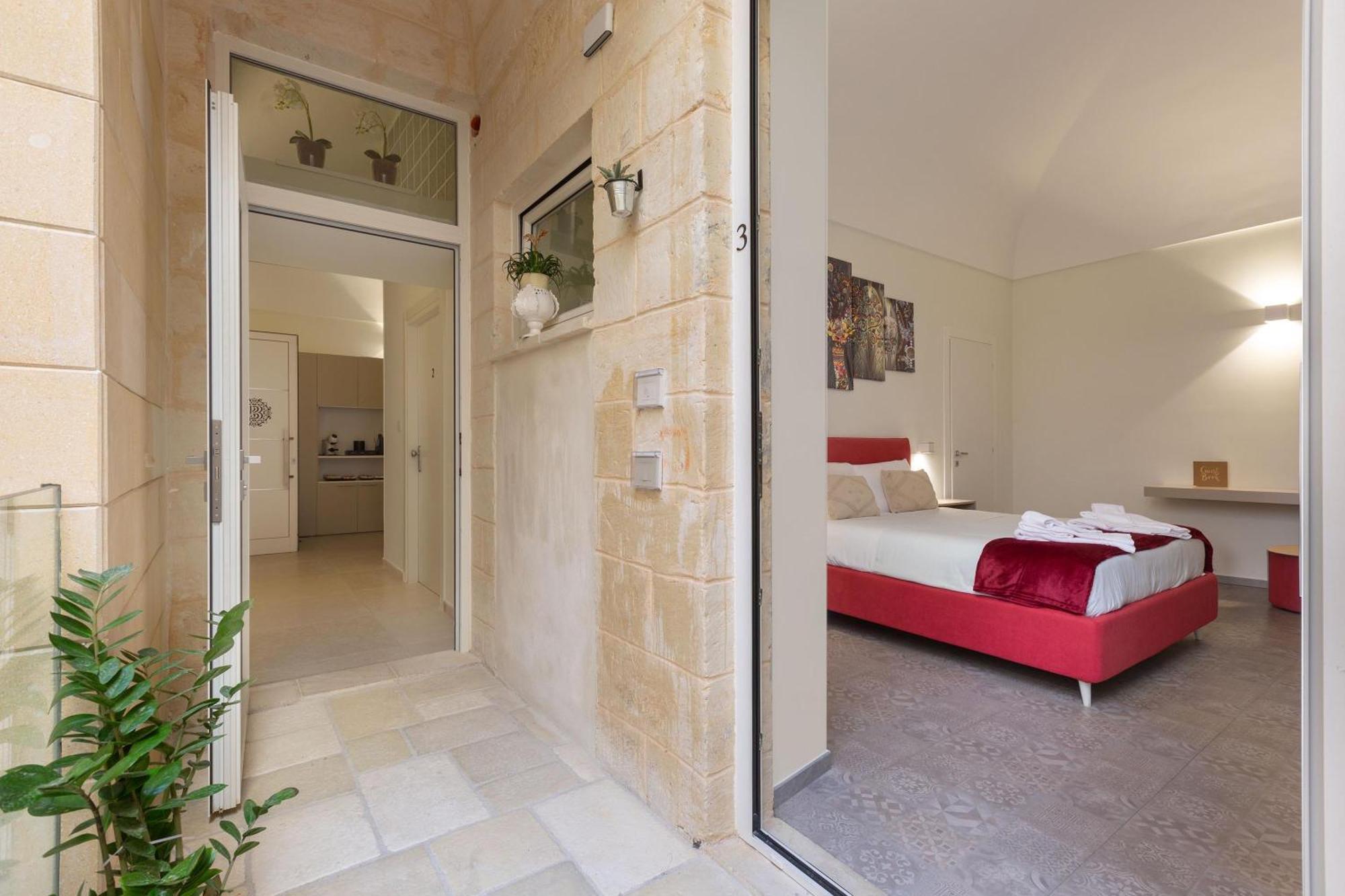 Liberty Barocco Hotel Lecce Bagian luar foto
