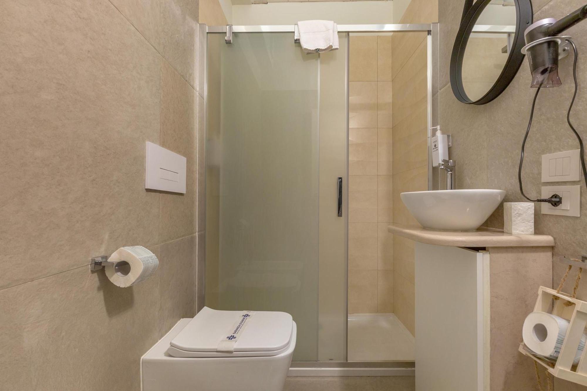 Liberty Barocco Hotel Lecce Bagian luar foto